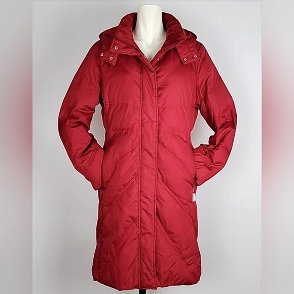 Jones & Co. Women's Red Quilted Puffer Down Hooded Winter Faux Fur Jacket Size M - Picture 3 of 16